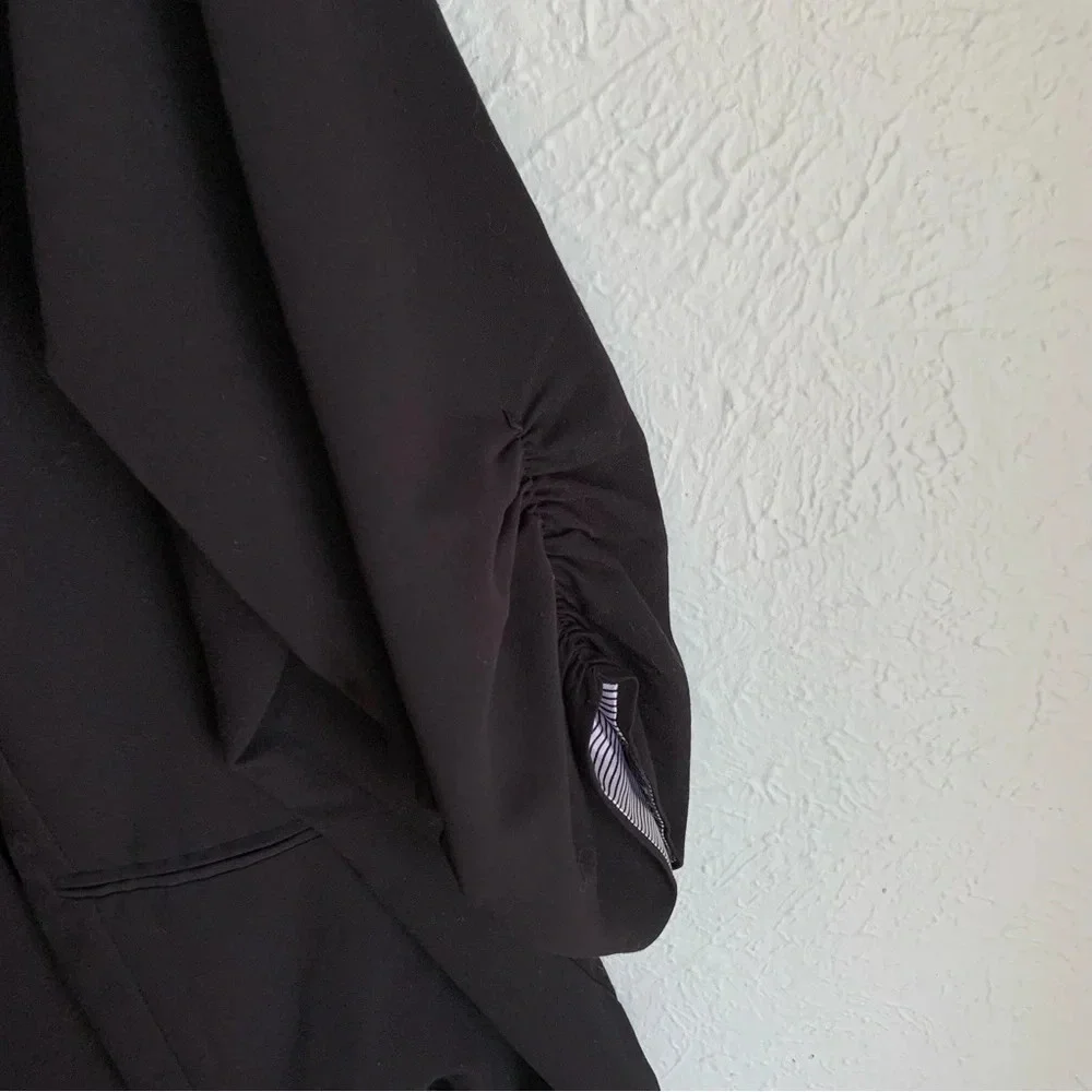 Torrid Studio Gabardine Madison Blazer Black Sz 4 - Picture 7 of 7